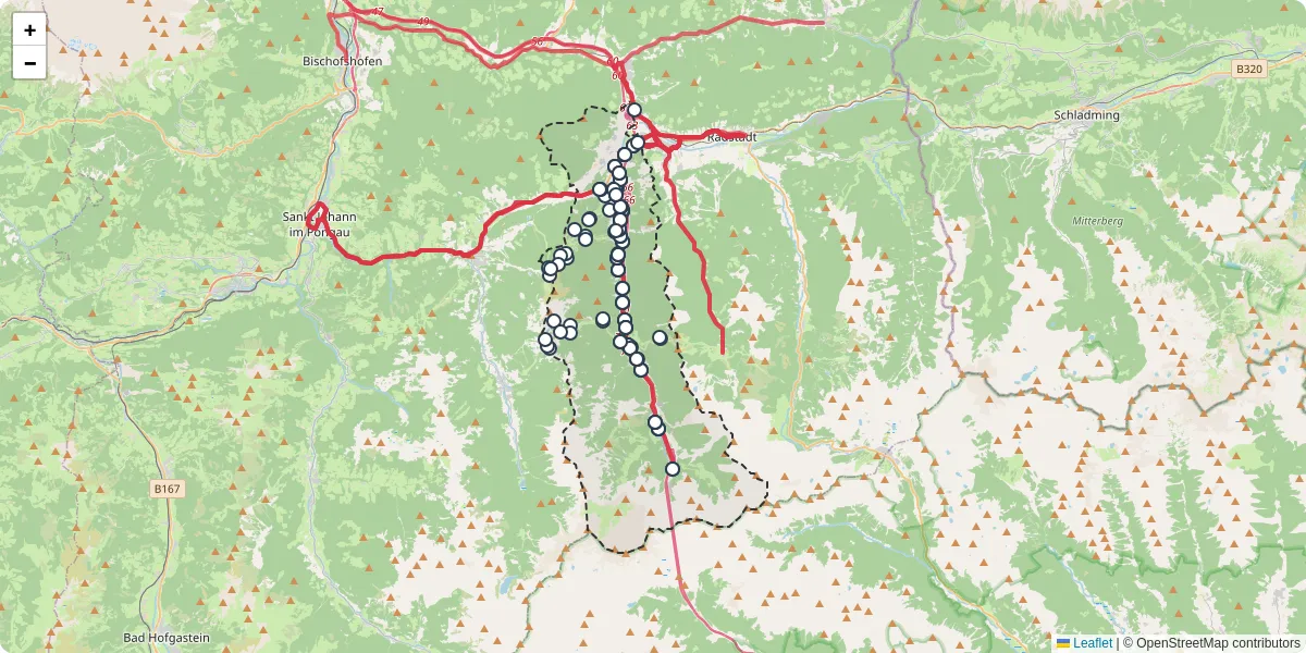 Nahverkehrsnetz in flachau, Österreich - Buslinien, Haltestellen und Verbindungen auf der Karte
