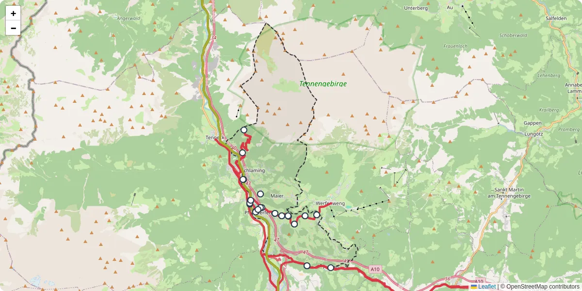 Nahverkehrsnetz in pfarrwerfen, Österreich - Buslinien, Haltestellen und Verbindungen auf der Karte