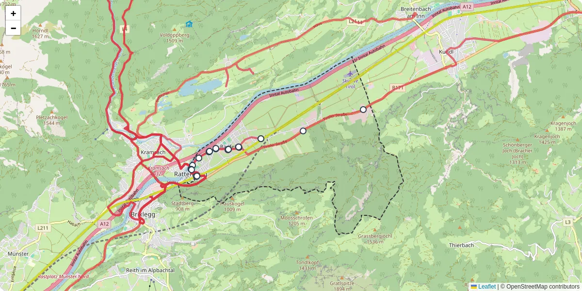Nahverkehrsnetz in radfeld, Österreich - Buslinien, Haltestellen und Verbindungen auf der Karte