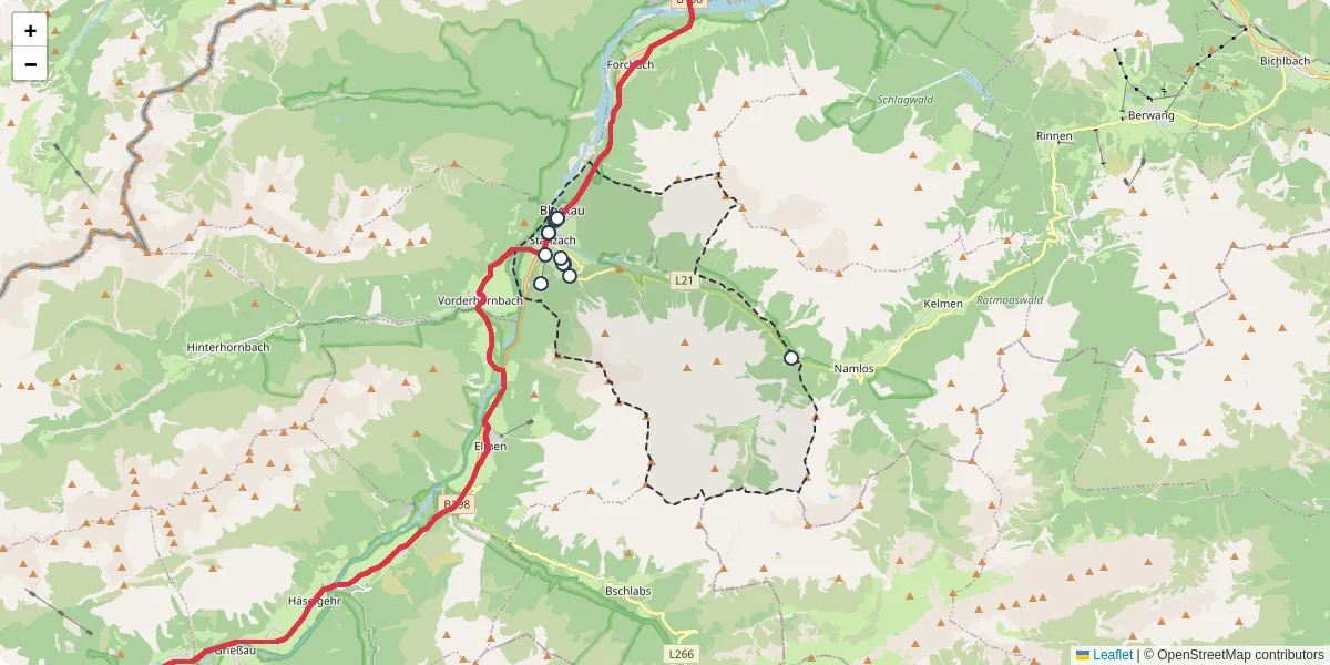 Nahverkehrsnetz in stanzach, Österreich - Buslinien, Haltestellen und Verbindungen auf der Karte